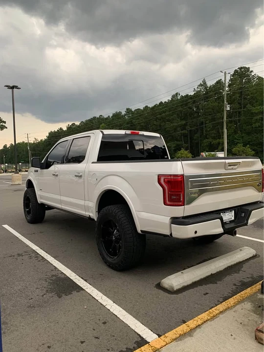 2017 Ford F-150 13th Gen - Image 4 of 15