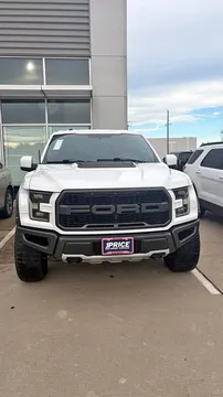 2017 Ford F150 SuperCrew Cab Raptor