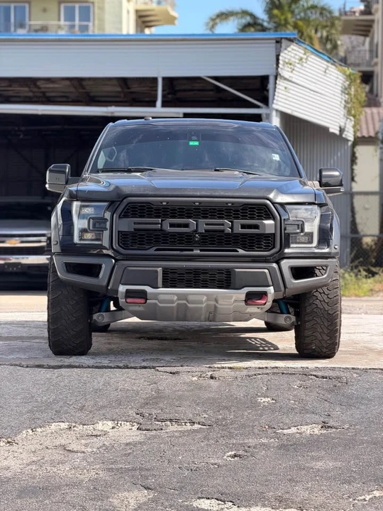 2017 Ford F-150 Raptor 13th Gen - Image 2 of 16