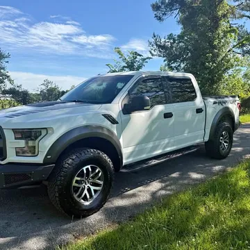 2017 Ford F-150 Raptor SuperCrew