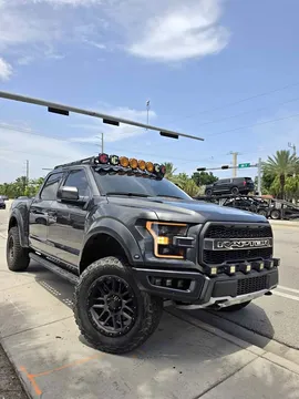 2017 Ford F-150 Raptor SuperCrew