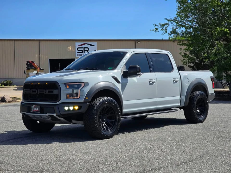 2017 Ford F-150 Raptor 13th Gen - Image 2 of 20
