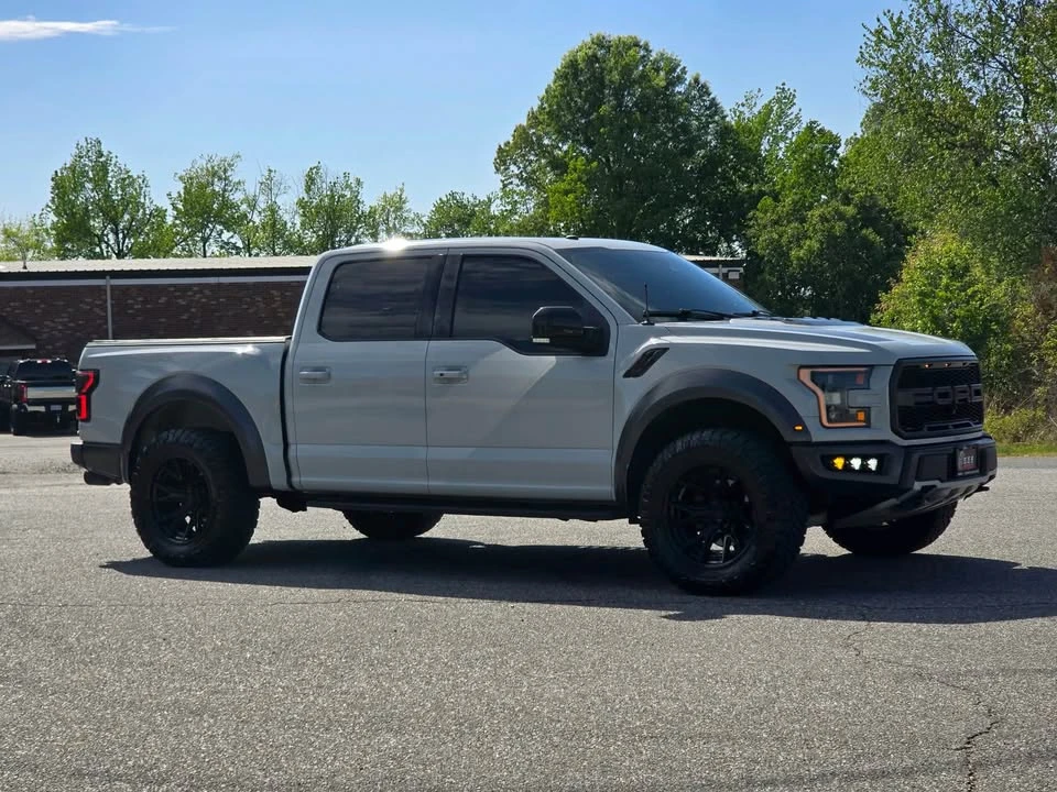 2017 Ford F-150 Raptor 13th Gen - Image 6 of 20