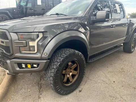 2017 Ford F-150 Raptor SuperCrew