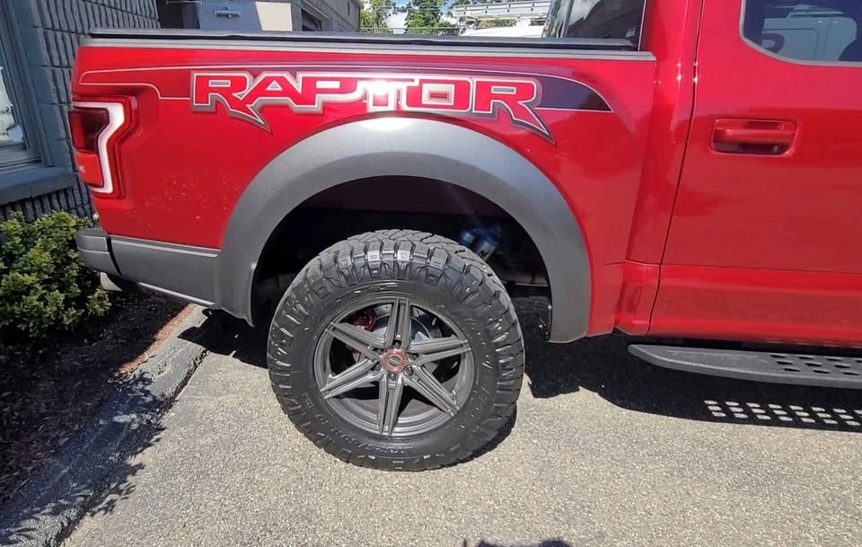 2017 Ford F-150 Raptor 13th Gen - Image 6 of 20