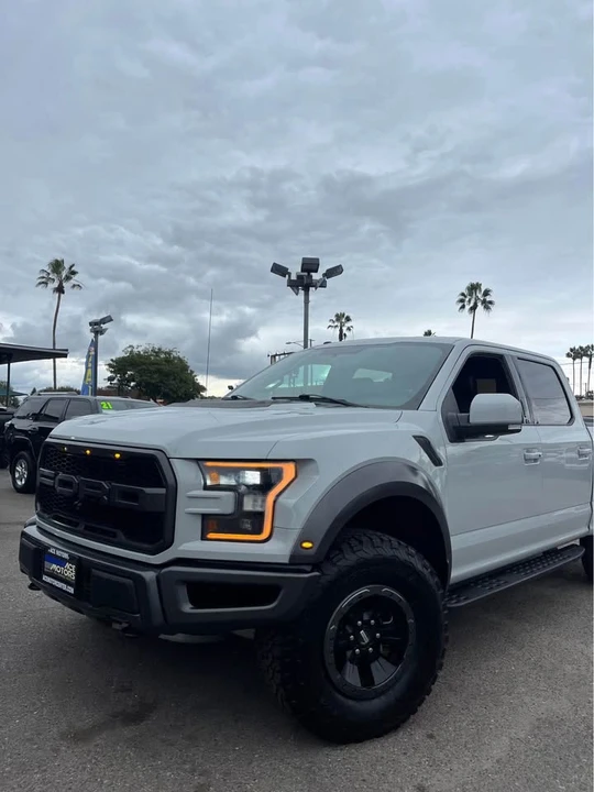 2017 Ford F-150 Raptor 13th Gen - Image 4 of 8
