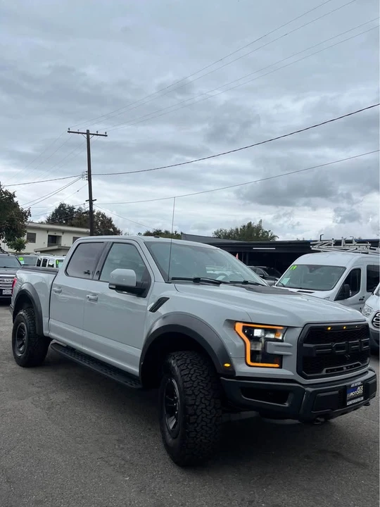 2017 Ford F-150 Raptor 13th Gen - Image 3 of 8