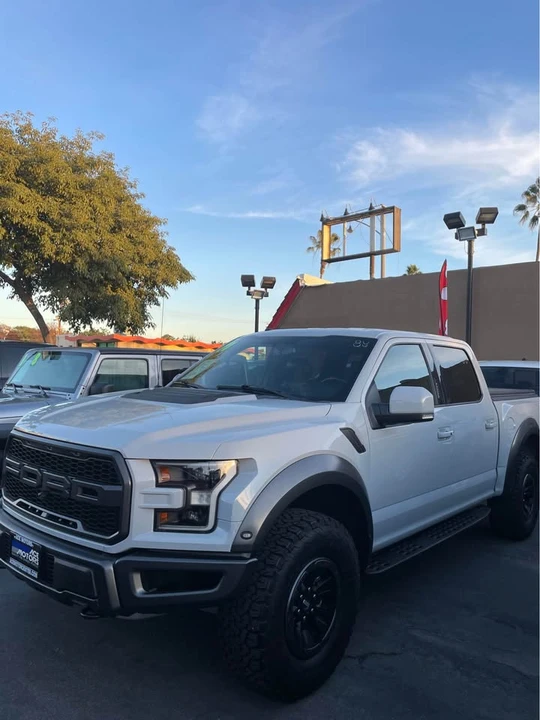 2017 Ford F-150 Raptor 13th Gen - Image 2 of 3