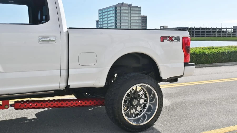 2017 Ford Super Duty 4th Gen - Image 15 of 24