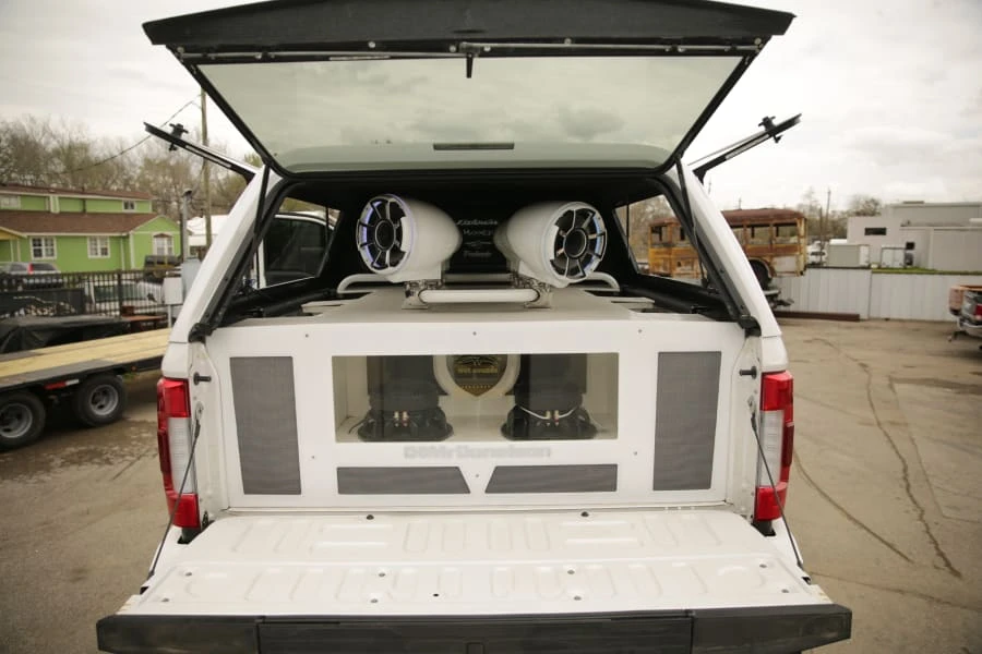 2017 Ford Super Duty 4th Gen - Image 16 of 31