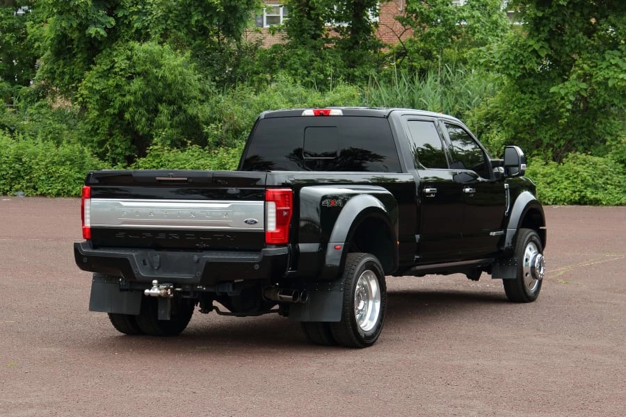 2017 Ford Super Duty 4th Gen - Image 3 of 31