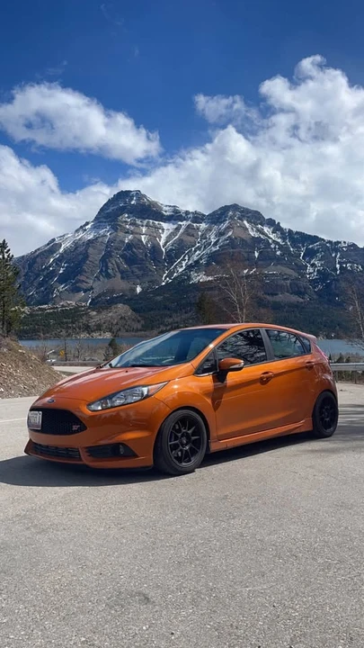 2017 Ford Fiesta - Image 2 of 7