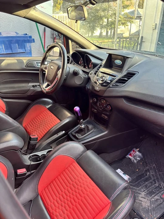 2017 Ford Fiesta - Image 6 of 7