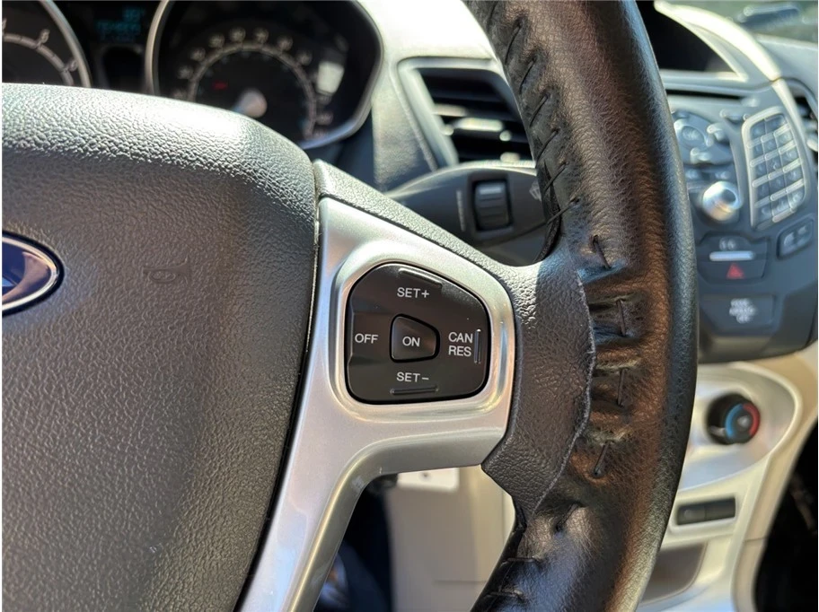 2017 Ford Fiesta - Image 19 of 21