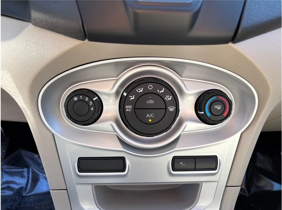2017 Ford Fiesta - Image 21 of 21