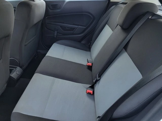 2017 Ford Fiesta - Image 9 of 12