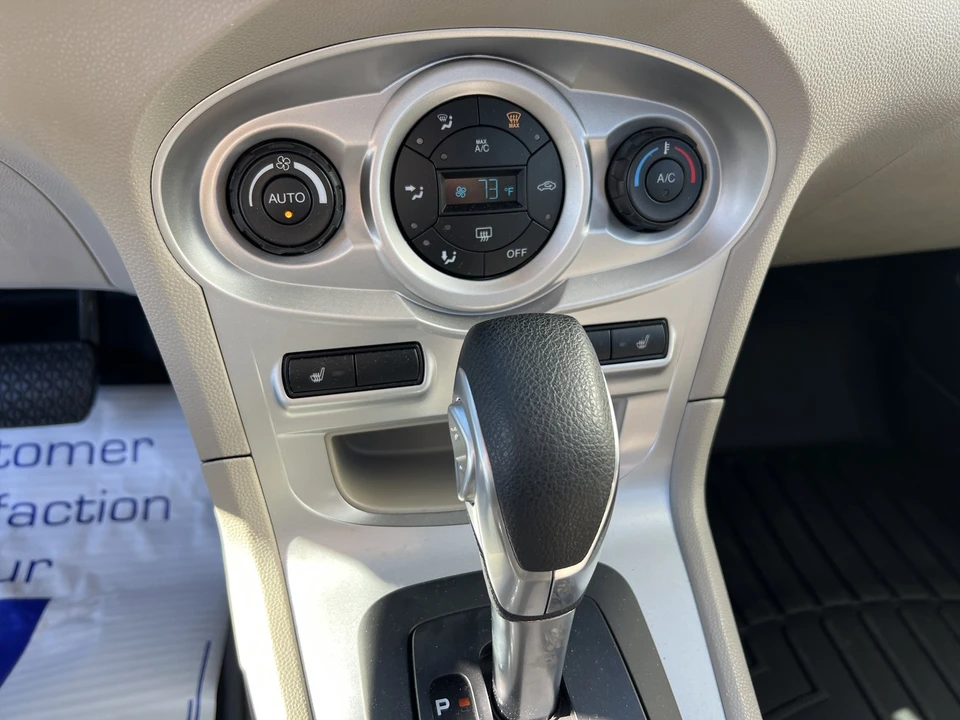 2017 Ford Fiesta - Image 16 of 21