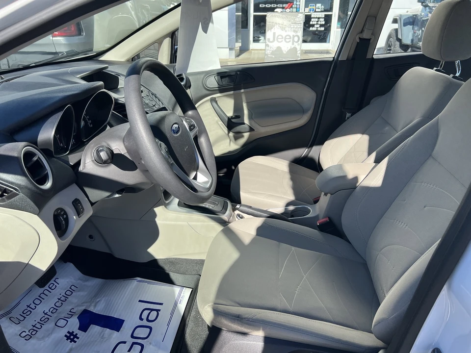 2017 Ford Fiesta - Image 14 of 21
