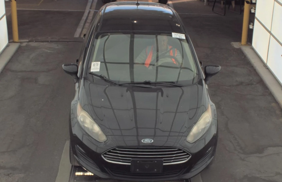 2017 Ford Fiesta - Image 2 of 10