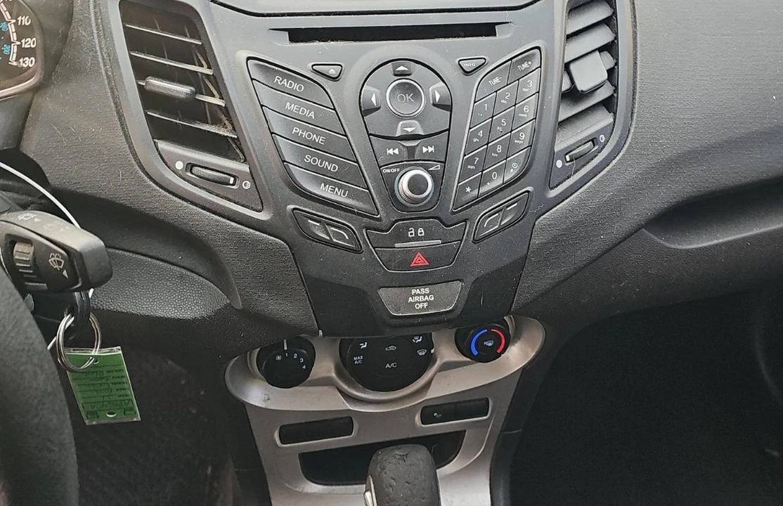 2017 Ford Fiesta - Image 9 of 10