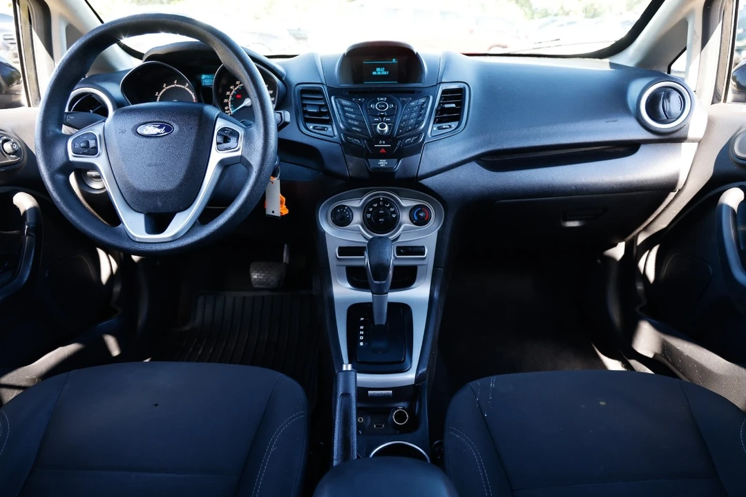 2017 Ford Fiesta - Image 2 of 12