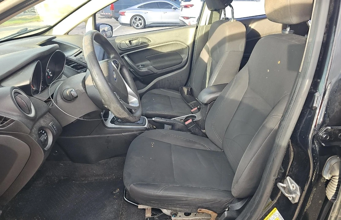 2017 Ford Fiesta - Image 7 of 10