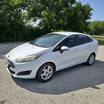 2017 Ford Fiesta SE Sedan 4D