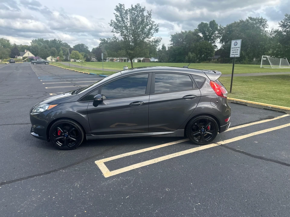 2017 Ford Fiesta - Image 10 of 31