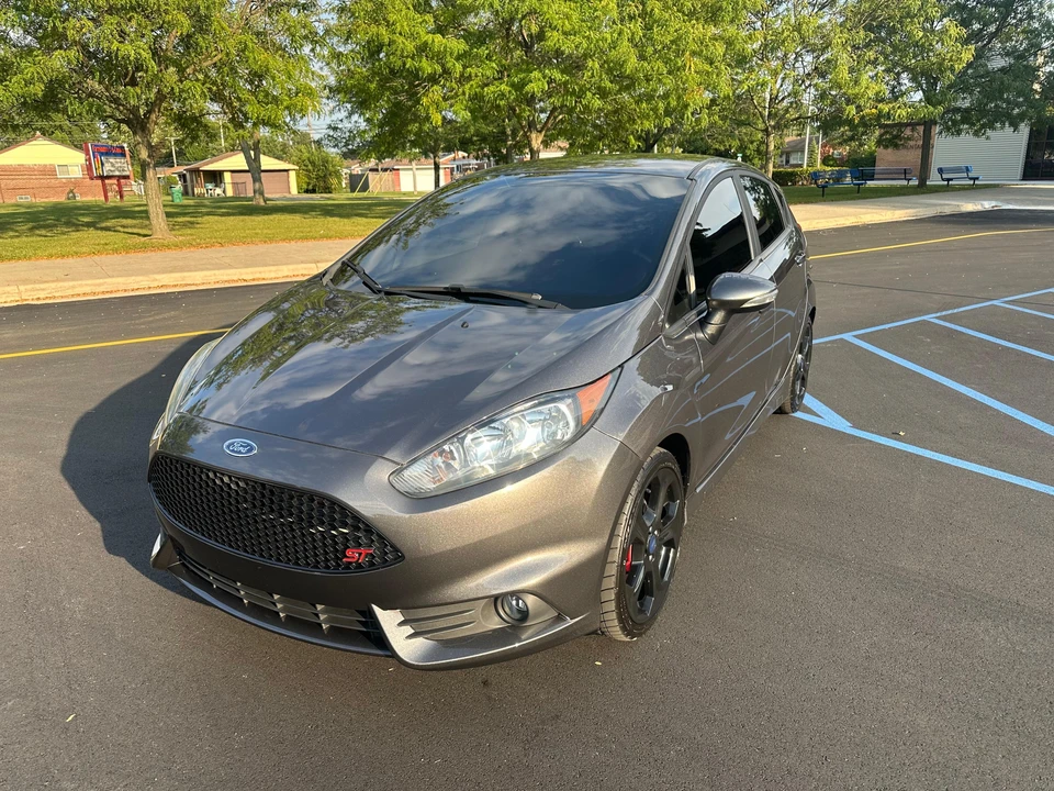 2017 Ford Fiesta - Image 7 of 31