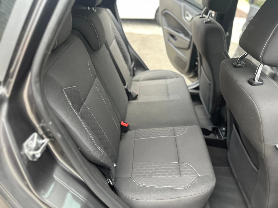 2017 Ford Fiesta - Image 28 of 31
