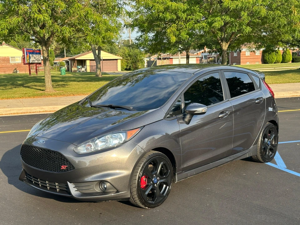 2017 Ford Fiesta - Image 9 of 31