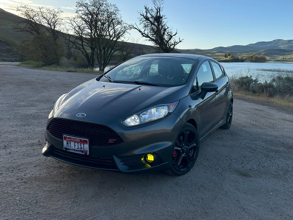 2017 Ford Fiesta - Image 9 of 28