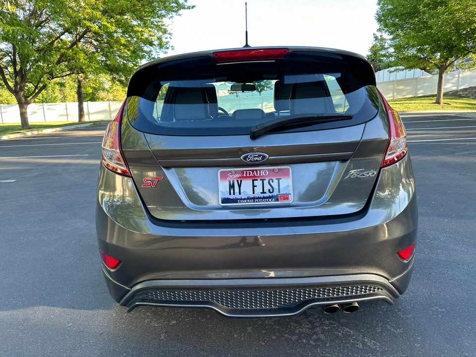 2017 Ford Fiesta - Image 14 of 28