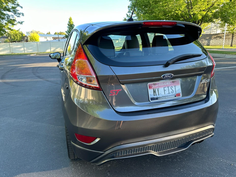 2017 Ford Fiesta - Image 13 of 28