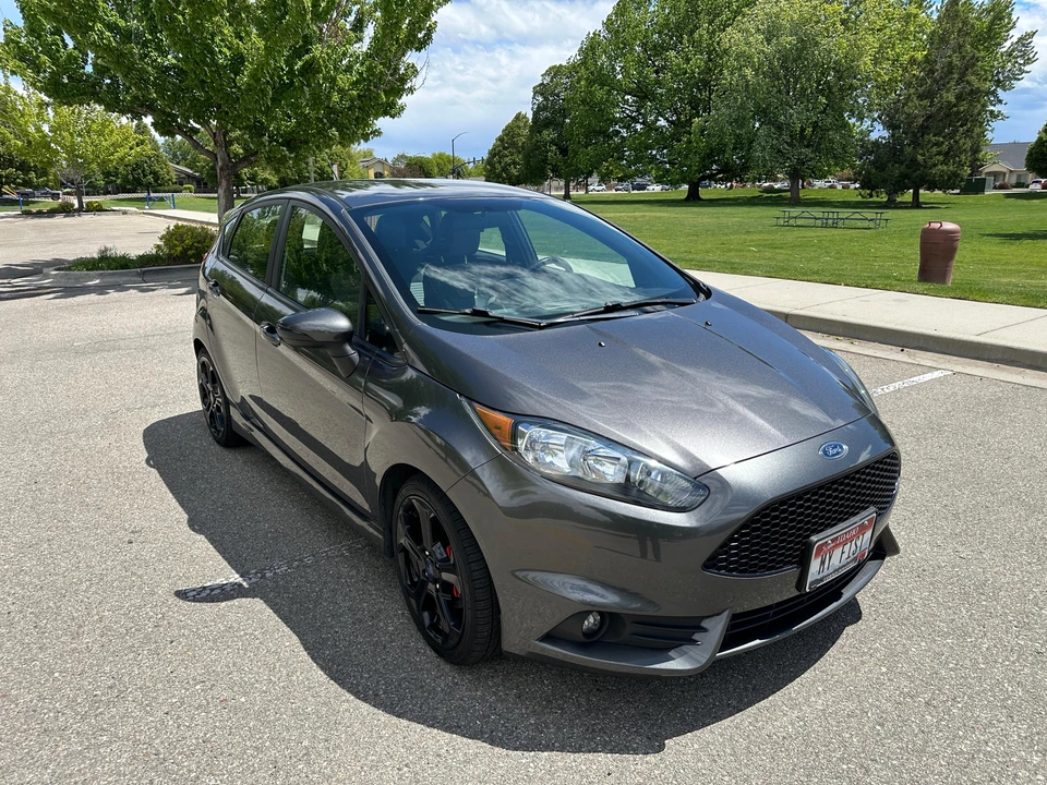 2017 Ford Fiesta - Image 8 of 28