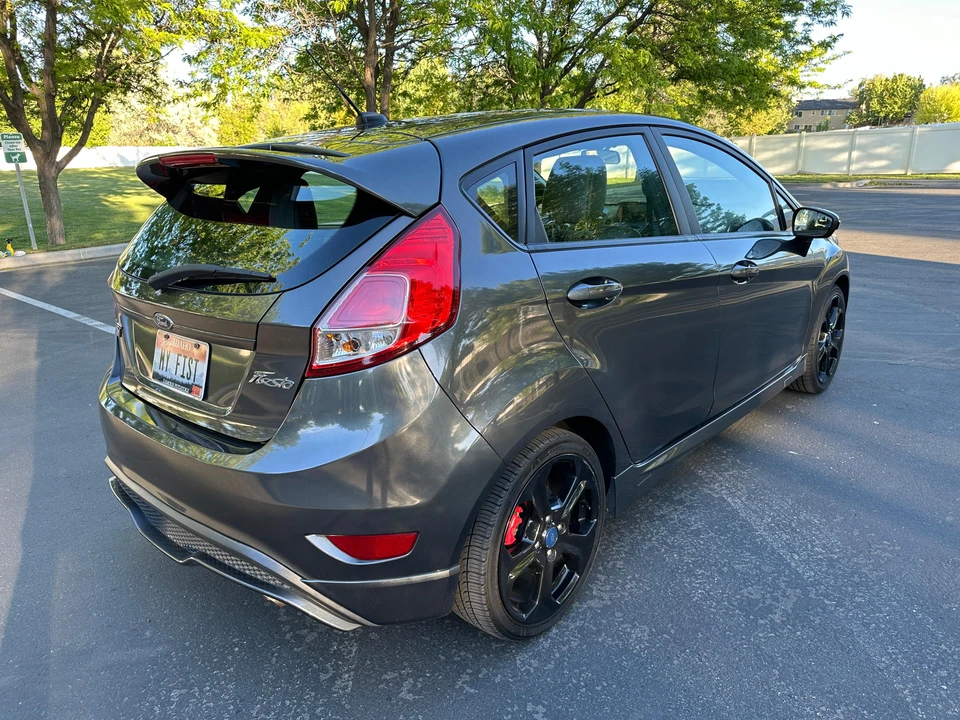 2017 Ford Fiesta - Image 17 of 28