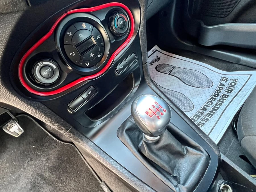 2017 Ford Fiesta - Image 12 of 14