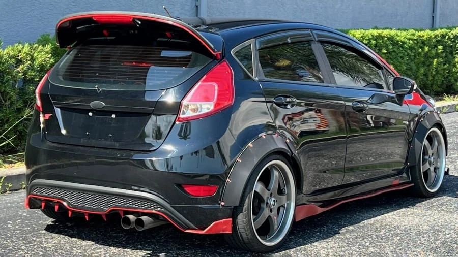 2017 Ford Fiesta - Image 2 of 14