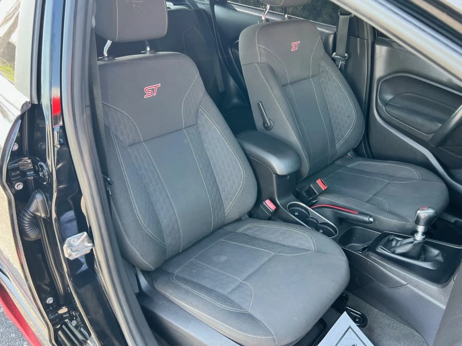 2017 Ford Fiesta - Image 10 of 14