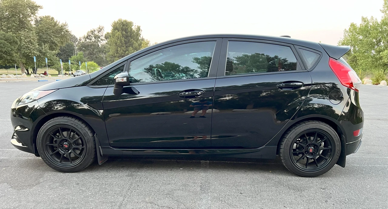 2017 Ford Fiesta - Image 8 of 31