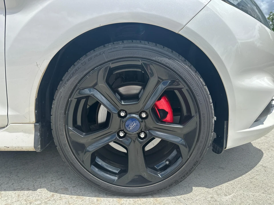 2017 Ford Fiesta - Image 14 of 31