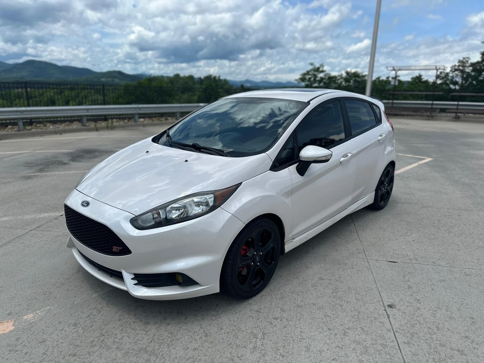 2017 Ford Fiesta - Image 6 of 31