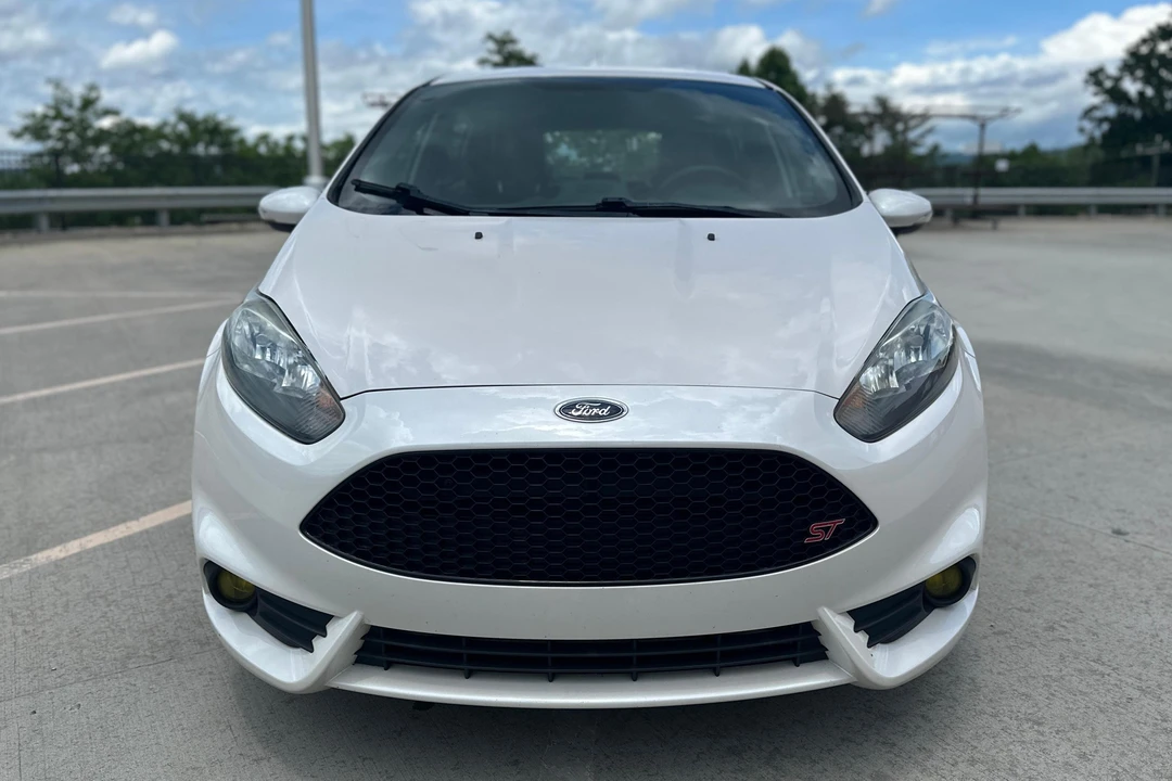 2017 Ford Fiesta - Image 2 of 31