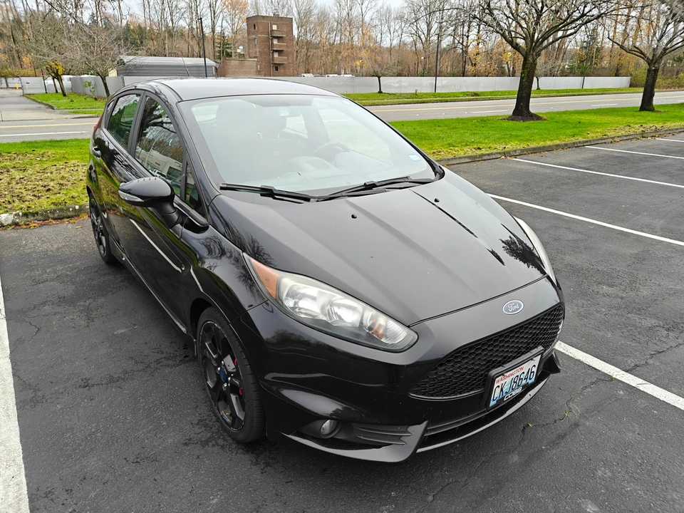 2017 Ford Fiesta - Image 12 of 31