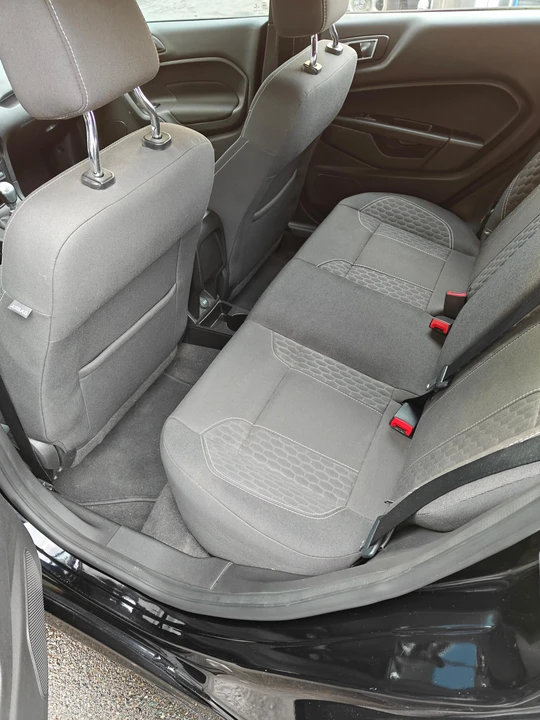 2017 Ford Fiesta - Image 28 of 31