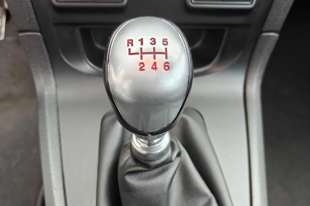2017 Ford Fiesta - Image 25 of 31