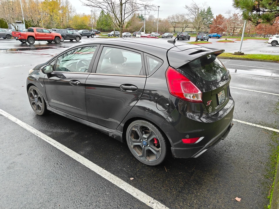 2017 Ford Fiesta - Image 8 of 31