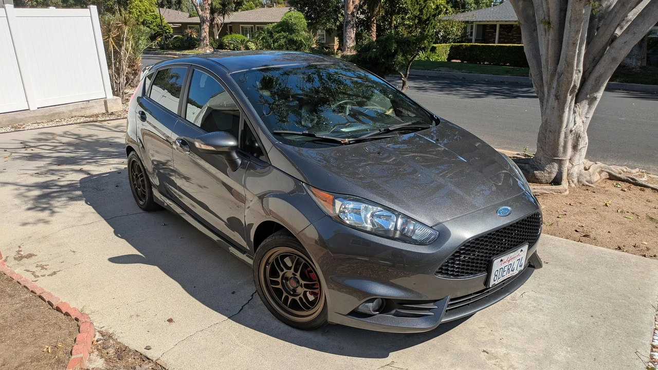 2017 Ford Fiesta - Image 11 of 31