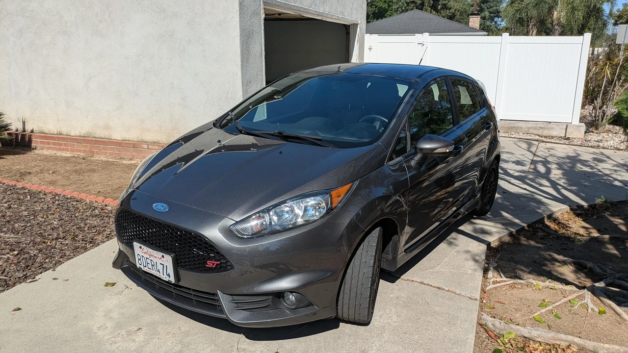 2017 Ford Fiesta - Image 6 of 31