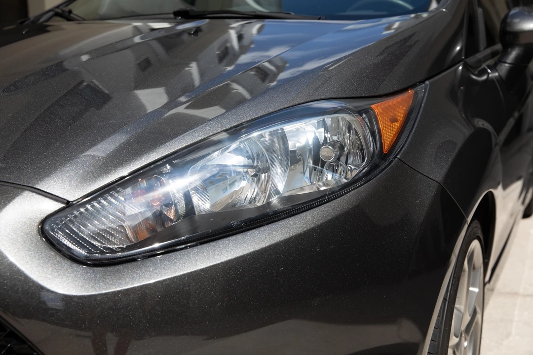 2017 Ford Fiesta - Image 16 of 31